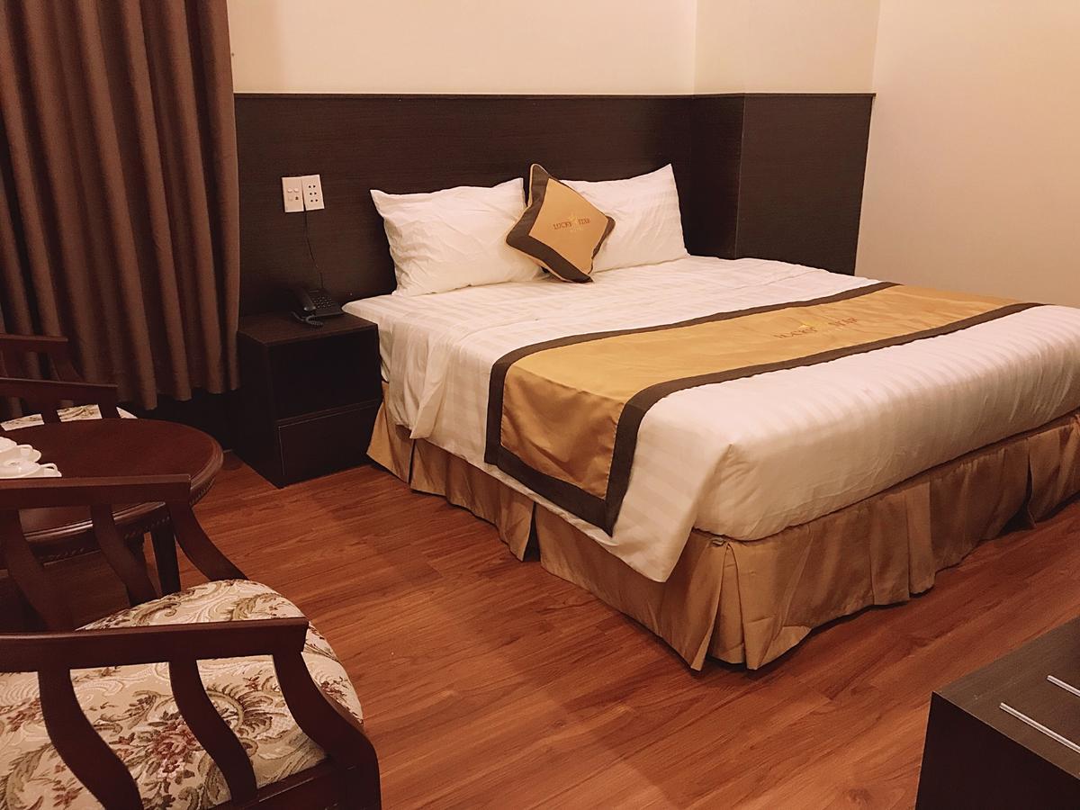 Lucky Star Hotel Buon Ma Thuot Exterior foto